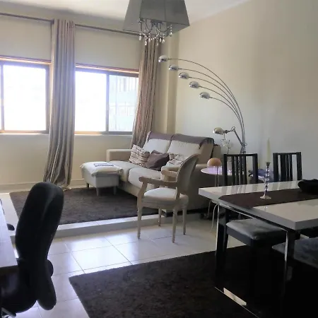 Infantado Apartment - Loures - Lisbon Apartament *